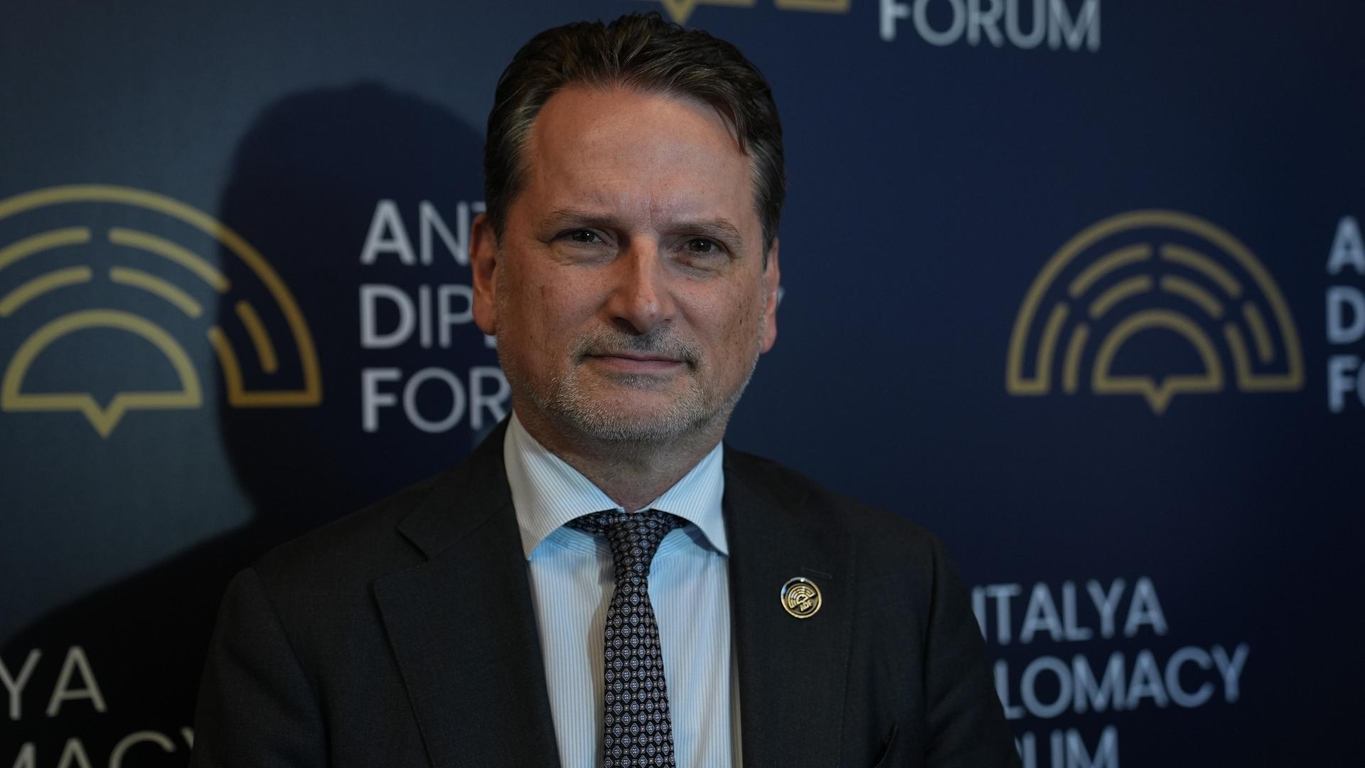 Der Generaldirektor des Internationalen Komitees vom Roten Kreuz, Krähenbühl, schaut in die Kamera. Der Generaldirektor des Internationalen Komitees vom Roten Kreuz, Krähenbühl, schaut in die Kamera.