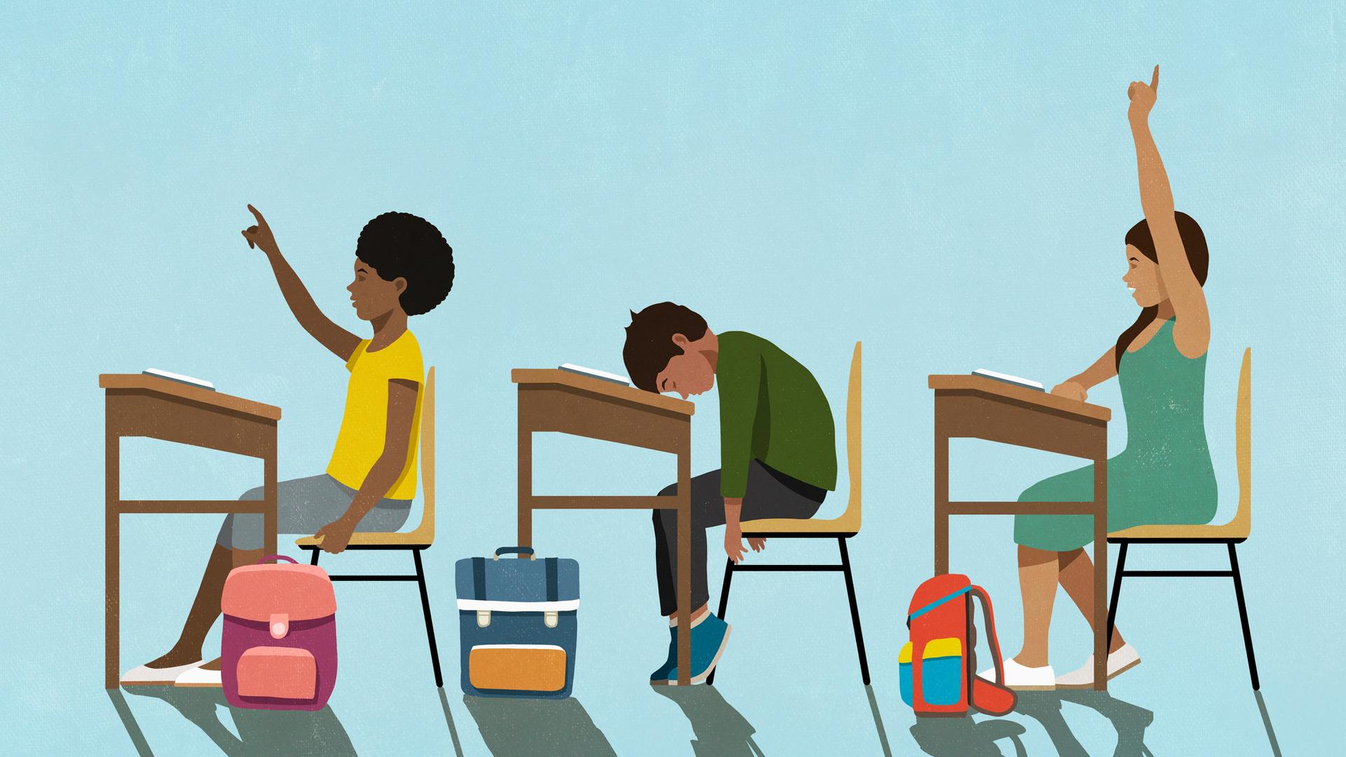 Ein Schuljunge schläft mit dem Kopf auf dem Schreibtisch zwischen zwei am Unterricht aktiv teilnehmenden Schülerinnen.