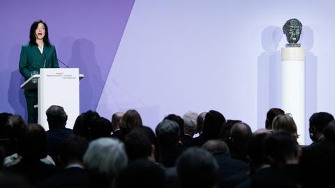 Katherina Reiche (CDU), Bundesministerin für Wirtschaft und Energie, hält eine Grundsatzrede vor den Teilnehmern beim Wirtschaftspolitisches Symposium «Soziale Marktwirtschaft in Zeiten des Umbruchs -Freiheit, Wachstum und Resilienz". 