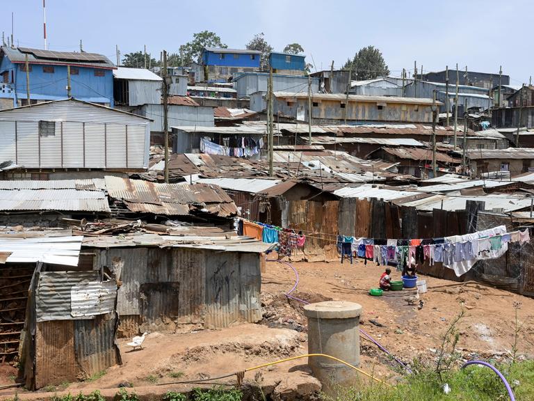 Der Slum Kibera in der kenianischen Hauptstadt Nairobi