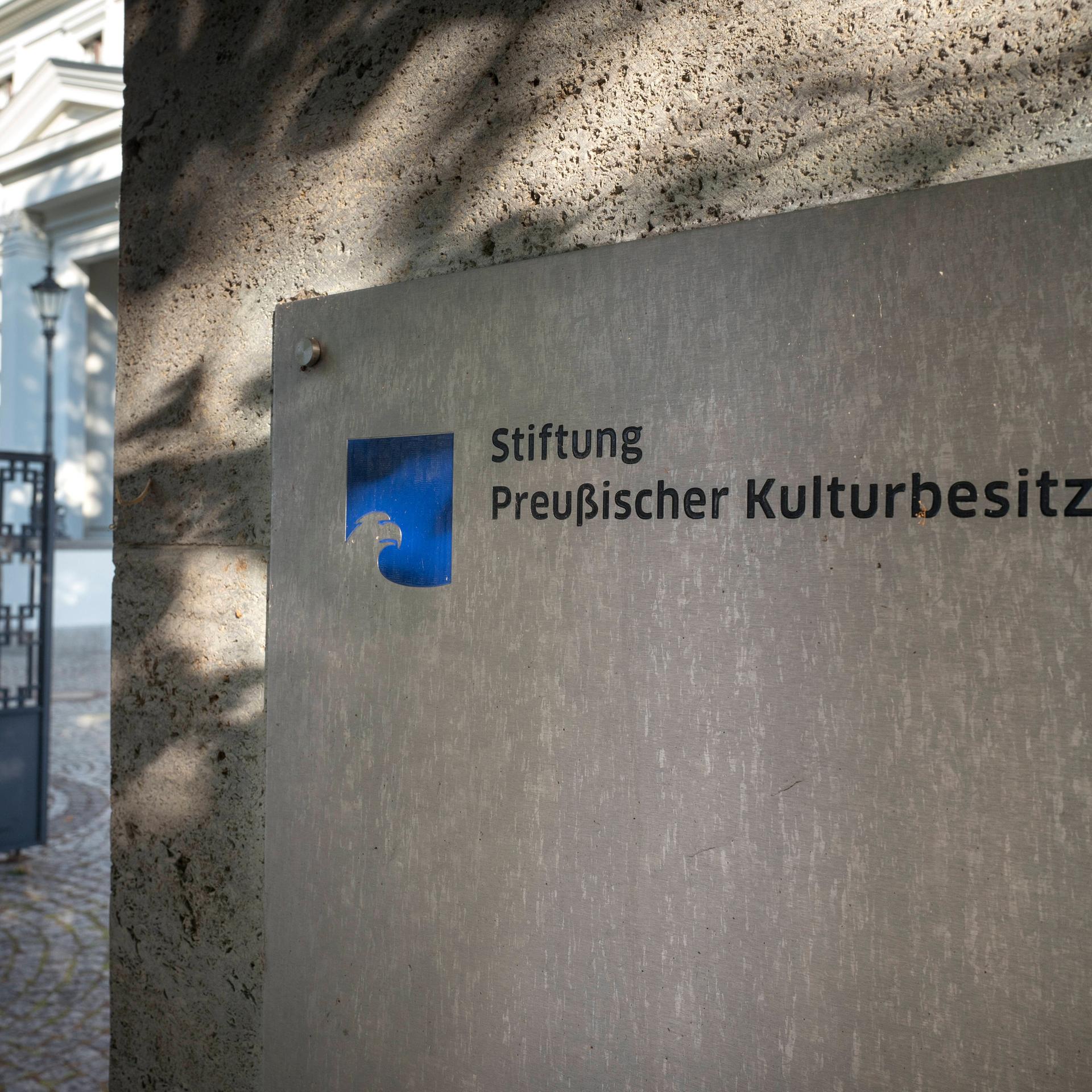 Kolonialzeit - Stiftung Preußischer Kulturbesitz will knapp 600 menschliche Schädel an westafrikanische Länder zurückgeben