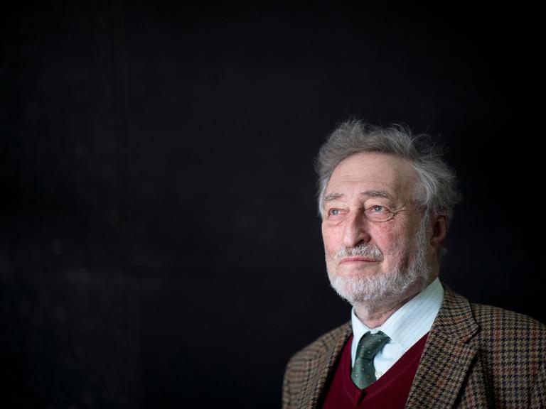 Portrait von Prof. Dr. Micha Brumlik, Senior Advisor am Zentrum Jüdische Studien Berlin-Brandenburg, am 9. März 2018.