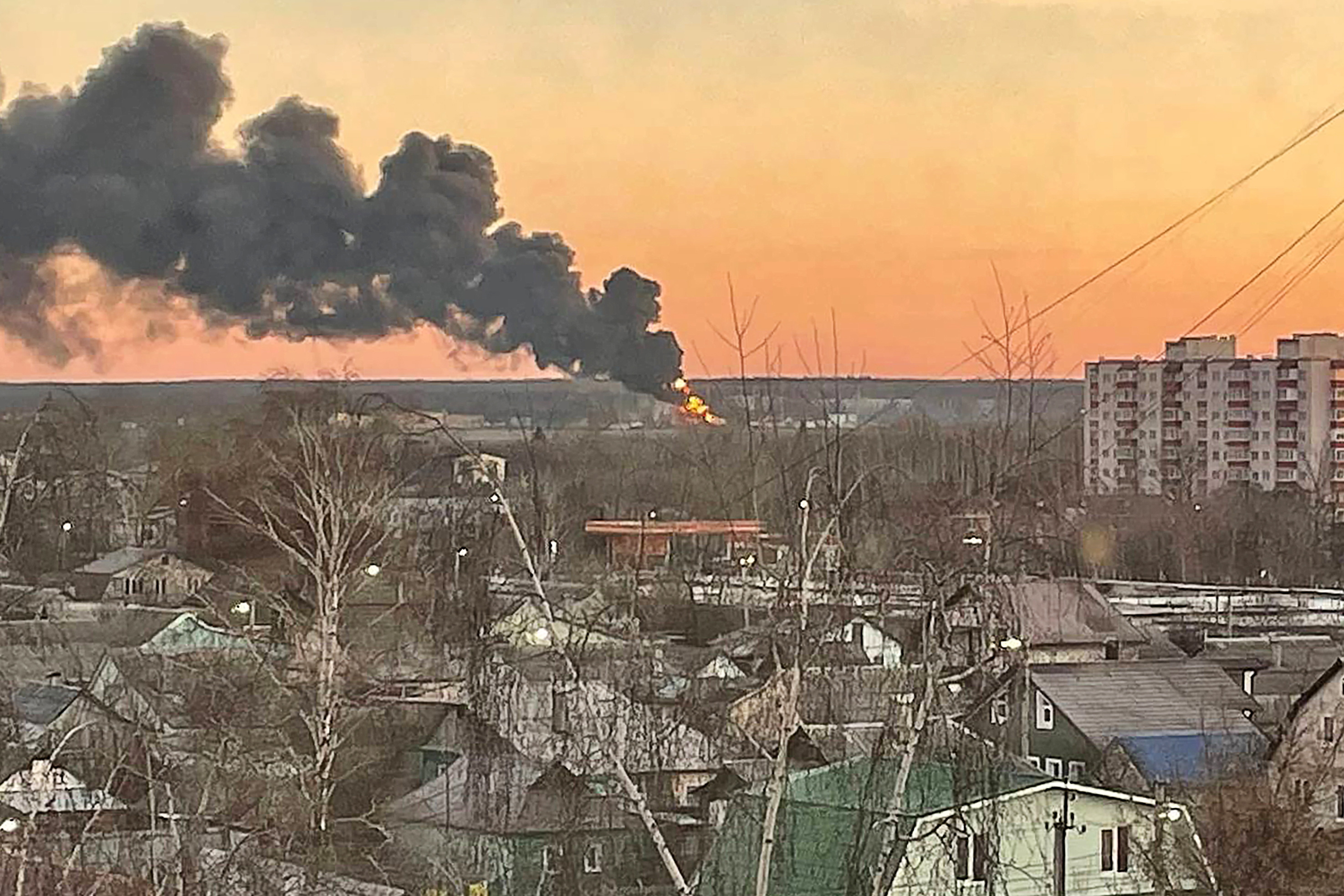 Будет ли атака на курск. Пожары. Курская область обстрел. Сильный пожар.