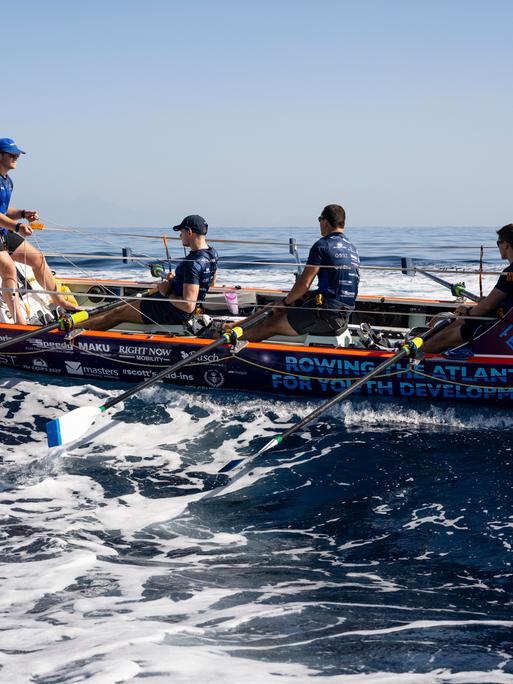 Moritz Marchart und seine drei Teamkollegen rudern beim sogenannten "World's Toughest Row" über den Atlantik. Über Weihnachten und Silvester waren sie 35 Tage unterwegs. Moritz Marchart und seine drei Teamkollegen rudern beim sogenannten "World's Toughest Row" über den Atlantik. Über Weihnachten und Silvester waren sie 35 Tage unterwegs.