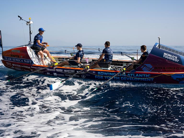 Moritz Marchart und seine drei Teamkollegen rudern beim sogenannten "World's Toughest Row" über den Atlantik. Über Weihnachten und Silvester waren sie 35 Tage unterwegs. Moritz Marchart und seine drei Teamkollegen rudern beim sogenannten "World's Toughest Row" über den Atlantik. Über Weihnachten und Silvester waren sie 35 Tage unterwegs.