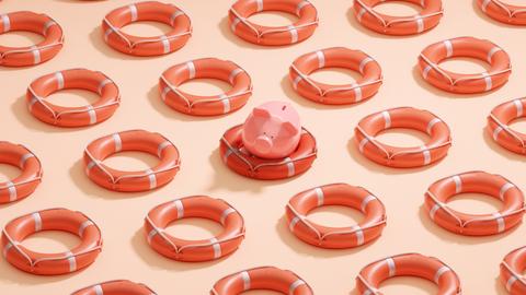 Bild eines einzelnen Sparschweins in einem Rettungsring, wobei der Rest des Bildes auf champagnerfarbenem Hintergrund von einem Gittermuster leerer Rettungsringe bedeckt ist.