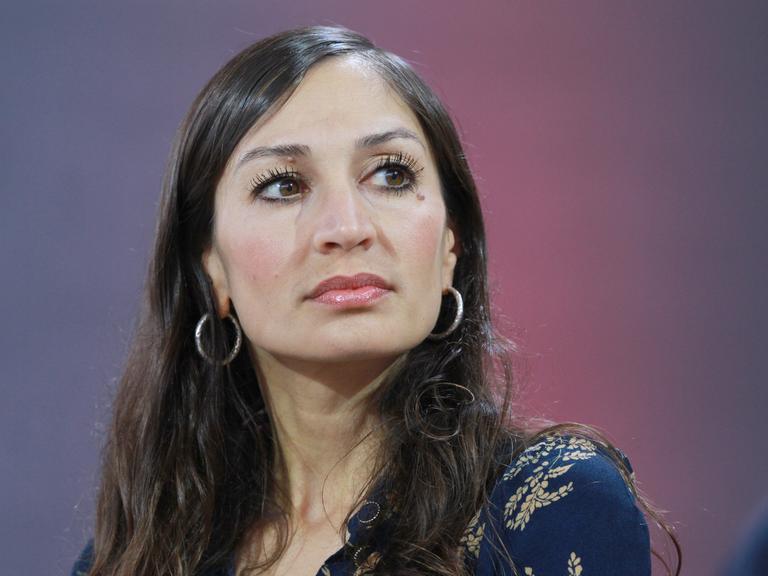 Gilda Sahebi, Journalistin, Ärztin und Autorin