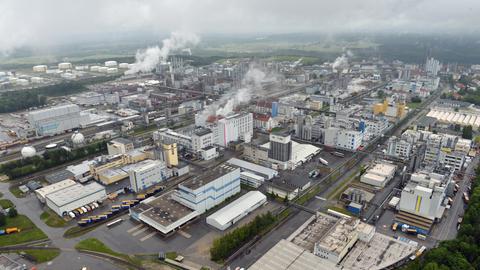 Luftaufnahme vom Chemiewerk Wacker in Burghausen