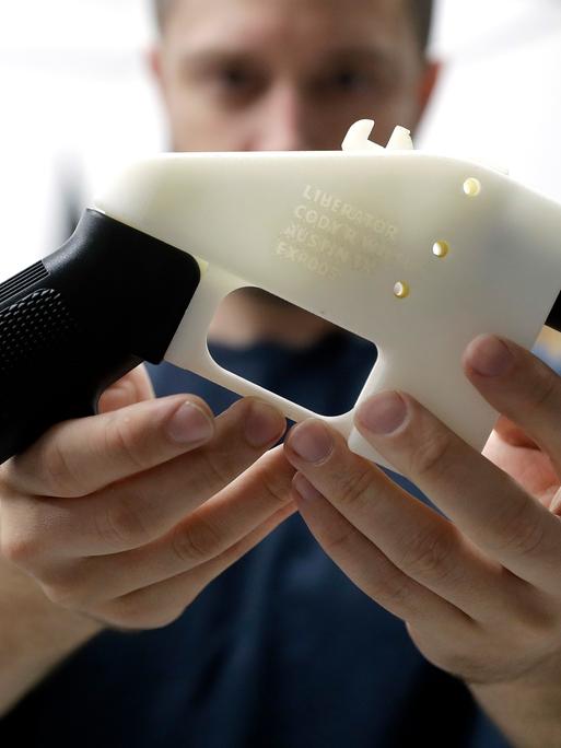 3D Plastik Waffe 3D Plastik Waffe