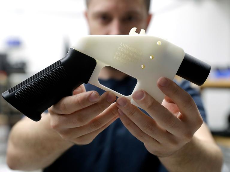 3D Plastik Waffe 3D Plastik Waffe