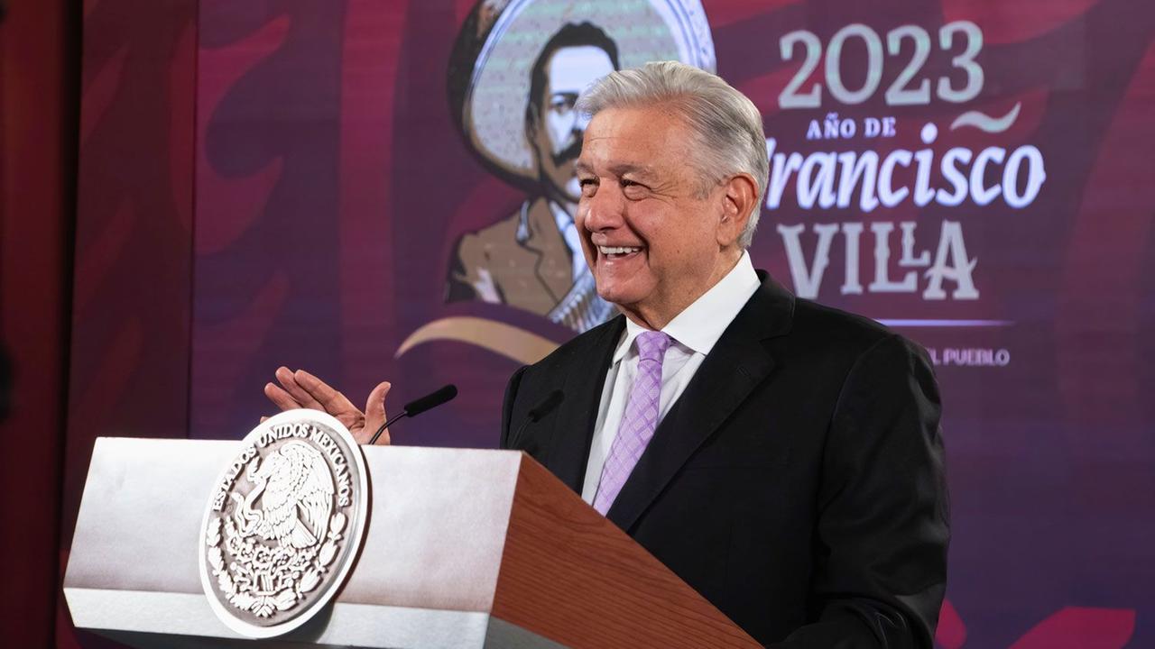 Mexiko, Mexiko-Stadt: Andres Manuel Lopez Obrador, Präsident von Mexiko, spricht auf einer Pressekonferenz.