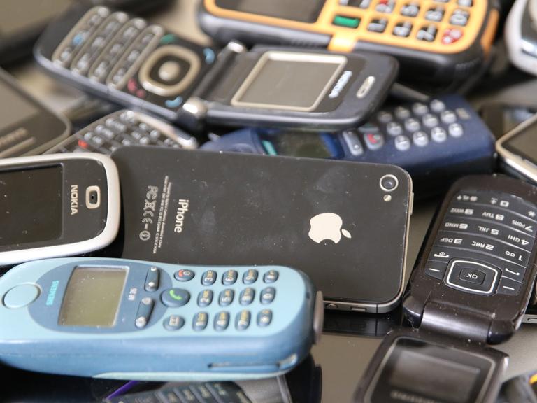 Ausrangierte Mobiltelefone