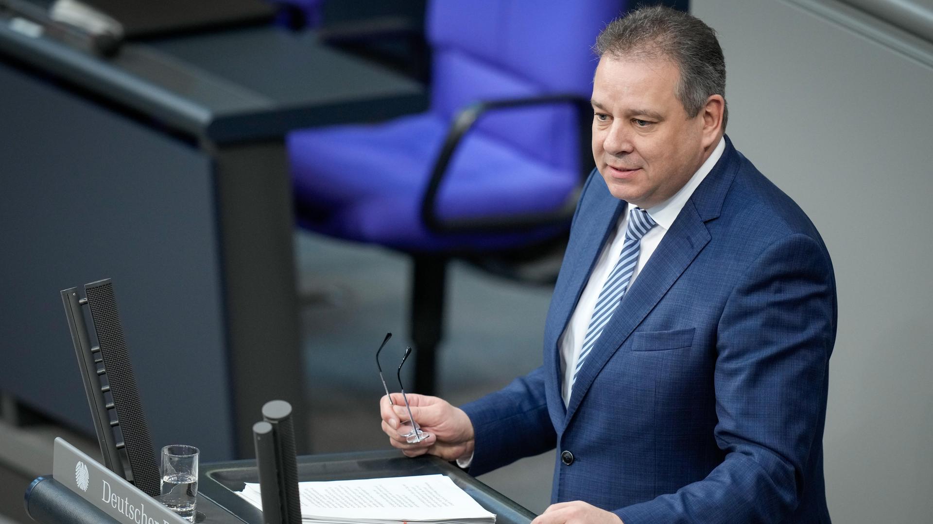 Andreas Mattfeldt (CDU) spricht im Bundestag. 