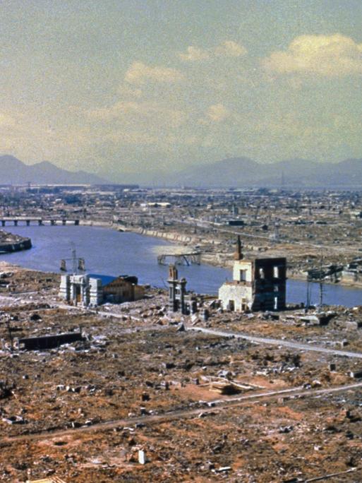 Aufnahme der Zerstörungen nach dem Abwurf der Atombombe auf Hiroshima 1945