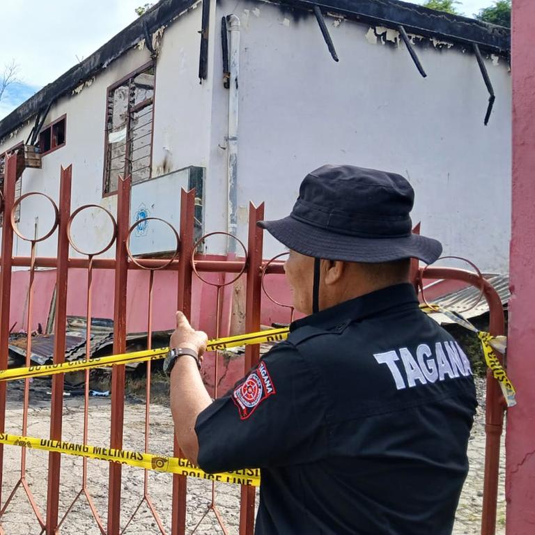 Indonesien - 16 Tote bei Brand in Altersheim