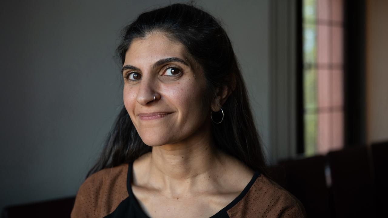 Porträt der Autorin Shida Bazyar. Sie erhält den Deutschen Buchpreis 2026.