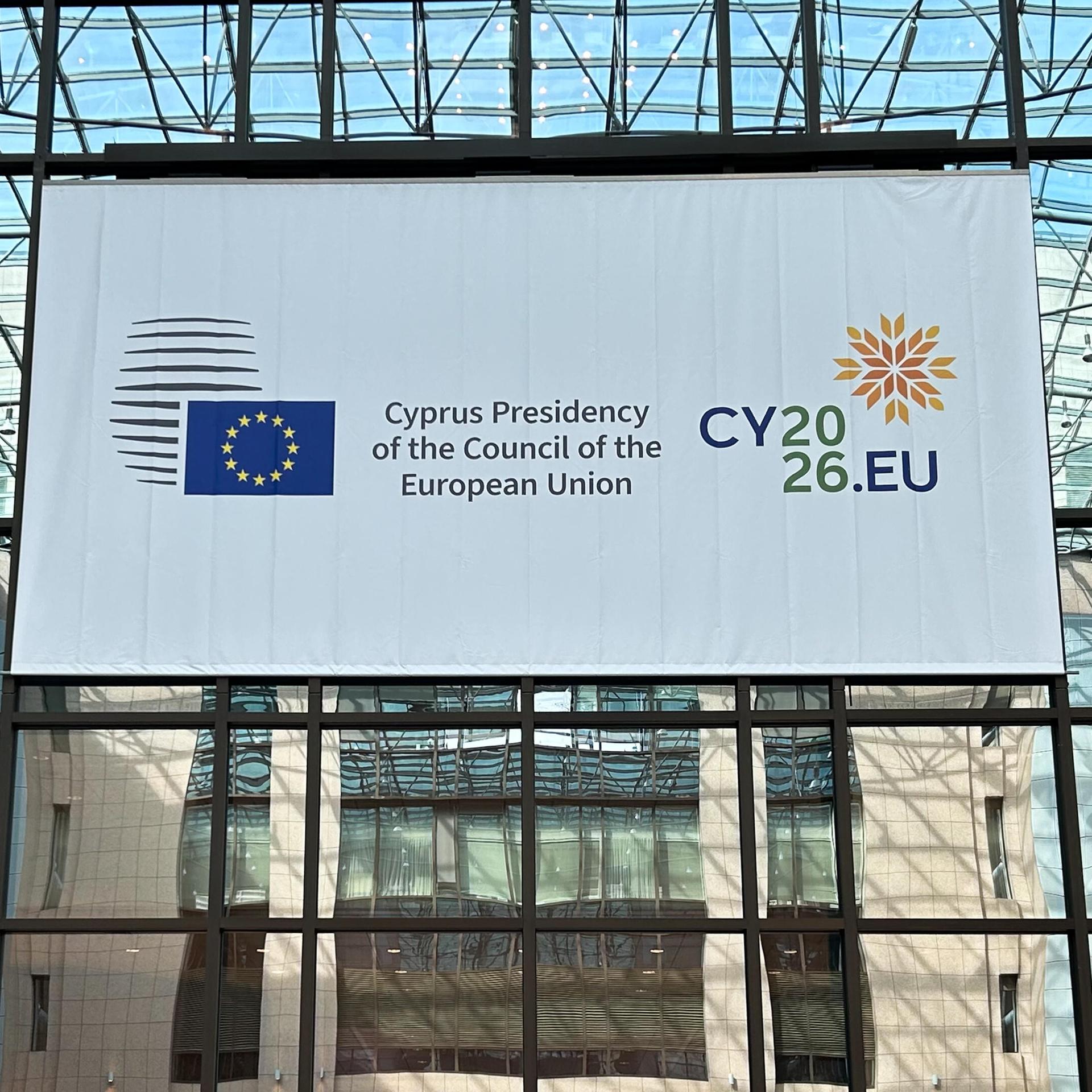 Hilfe für Kiew - EU-Staaten geben endgültig Milliarden-Kredit für die Ukraine frei