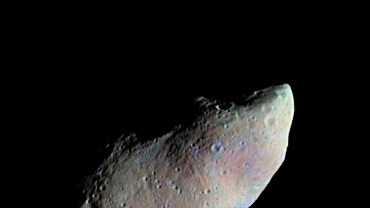 Dieses von der NASA aufgenommene Bild des Asteroiden 951 Gaspra zeigt den grauen Asteroiden auf schwarzem Hintergrund