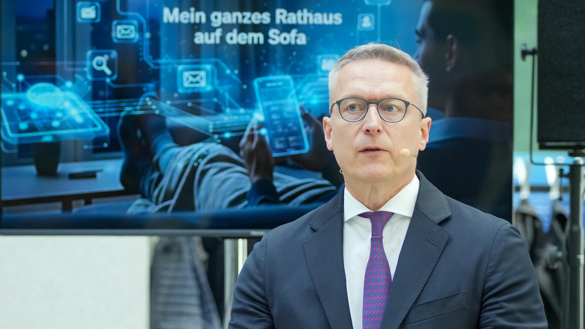 Karsten Wildberger, Bundesminister für Digitalisierung und Staatsmodernisierung, bei einem Pressetermin.