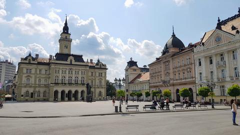 Platz in der serbischen Stadt Novi Sad.
