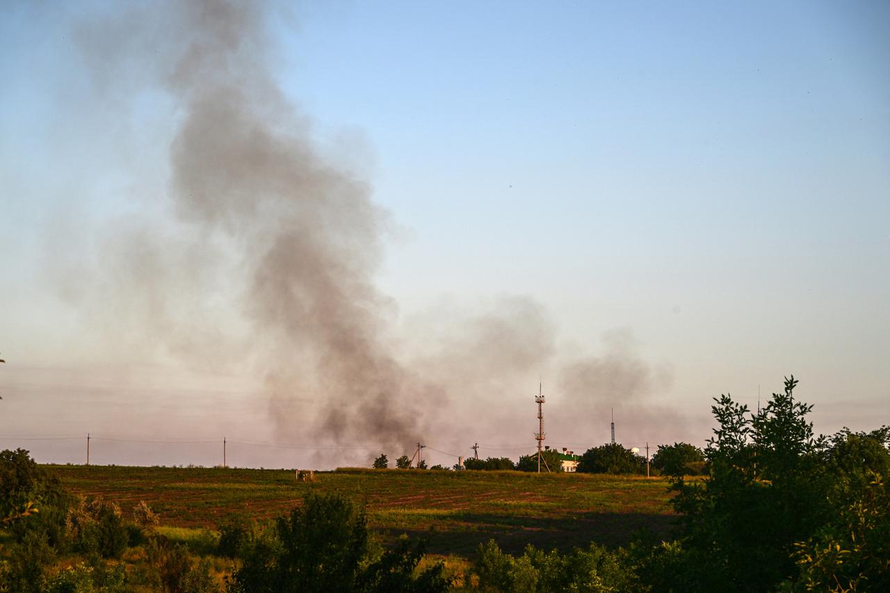 Das Foto zeigt Rauch, der im Süden der ukrainischen Stadt Kramatorsk aufsteigt.