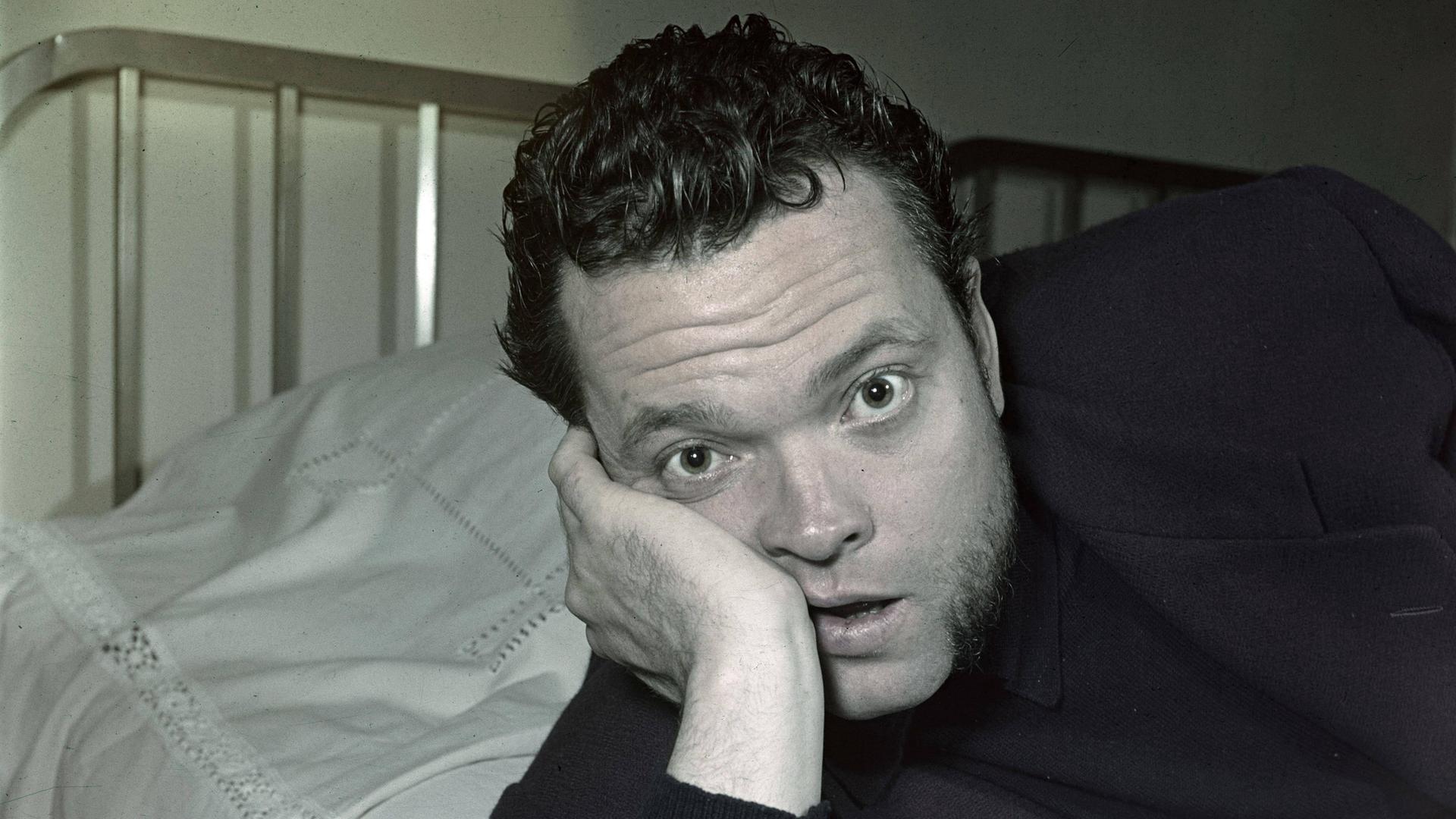 Orson Welles' Filmstil aus dem Film „The Eyes of Orson Welles”. Orson Welles' Filmstil aus dem Film „The Eyes of Orson Welles”.