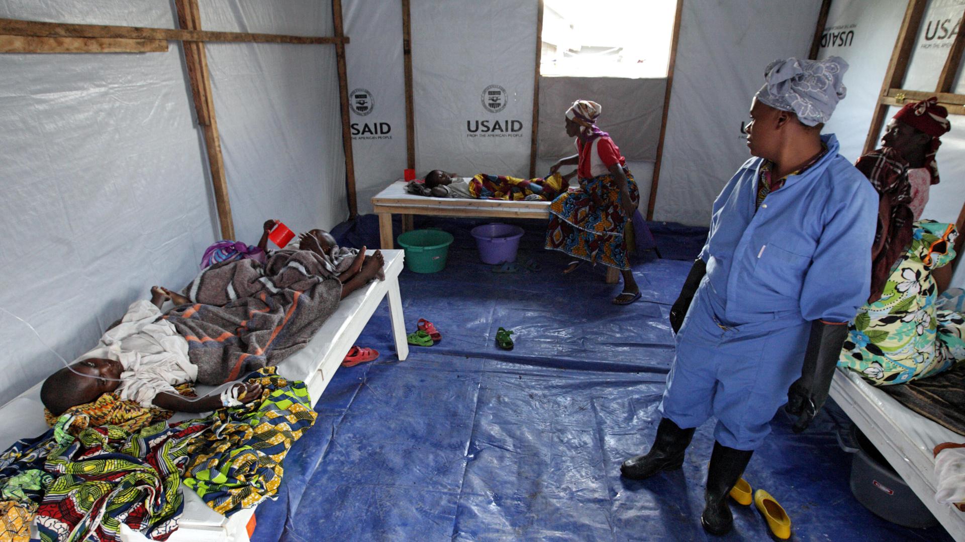 Ein Cholera Camp des Krankenhauses General Hospital Virunga belegt mit Cholera Patienten.