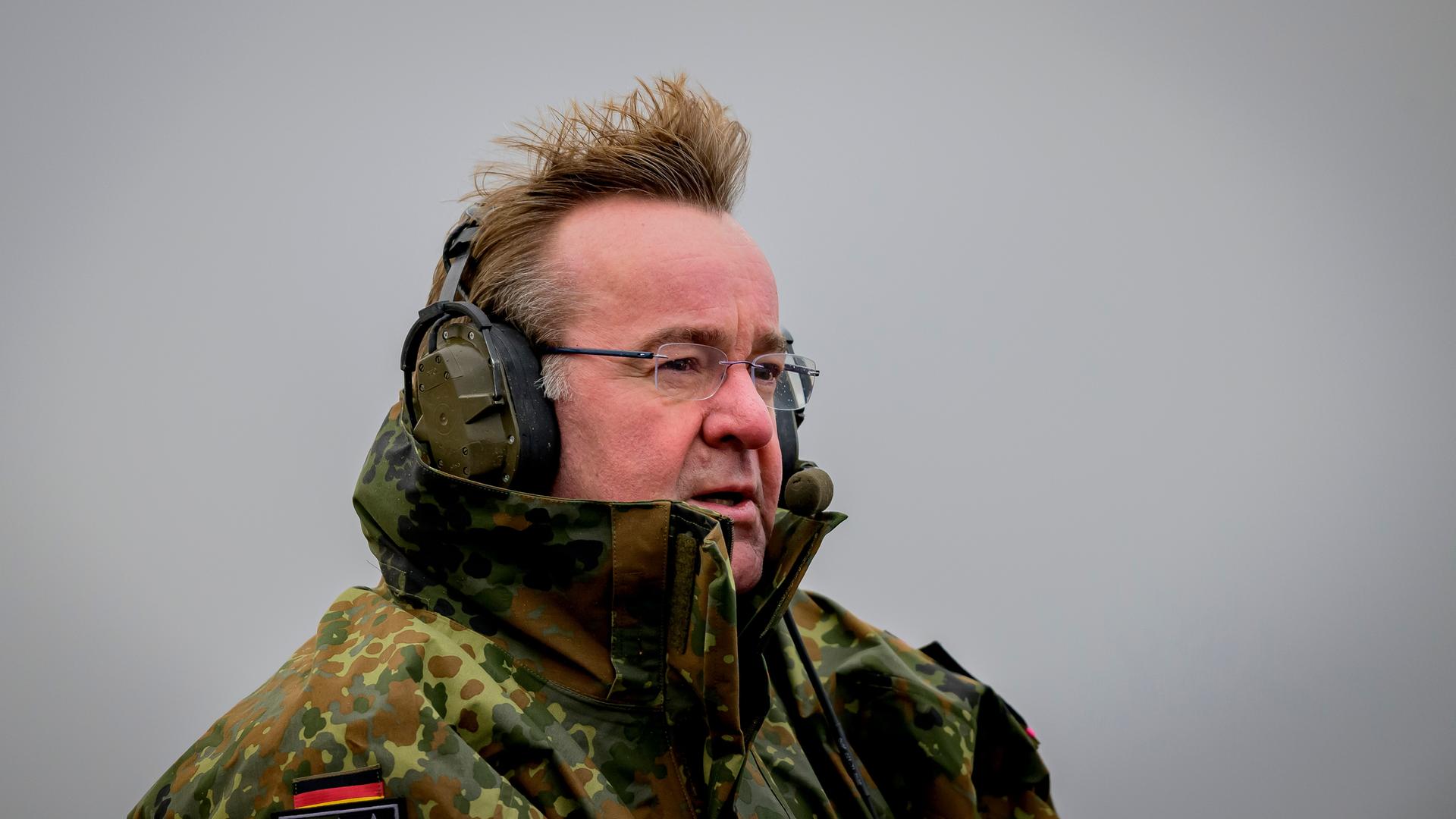 Bundesverteidigungsminister Boris Pistorius zu Besuch beim Panzerbataillon 203 in Augustdorf (Februar 2023).