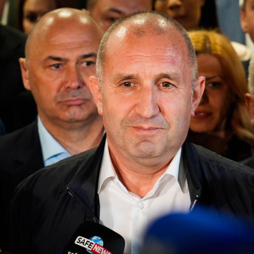 Der bulgarische Wahlsieger Rumen Radew im Porträt 