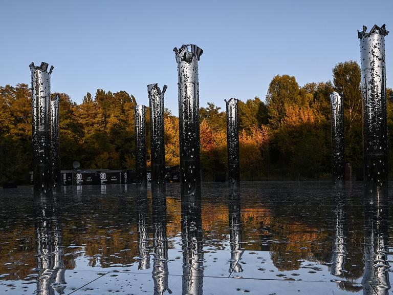 Mahnmal an den "Holocaust mit Kugeln" in der Gedenkstätte Babyn Jar.