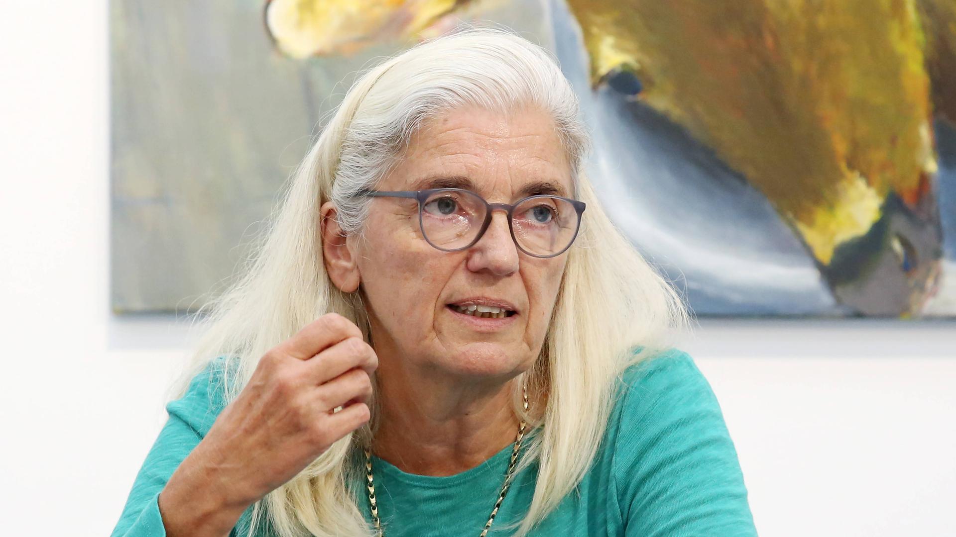 Isabel Pfeiffer-Poensgen, Ministerin für Kultur und Wissenschaft des Landes Nordrhein-Westfalen, bei einem Pressegespräch Isabel Pfeiffer-Poensgen, Ministerin für Kultur und Wissenschaft des Landes Nordrhein-Westfalen, bei einem Pressegespräch