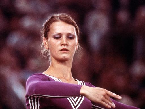 Aufnahme von DDR-Turnerin Karin Janz bei den  Olympischen Sommerspielen 1972 in München