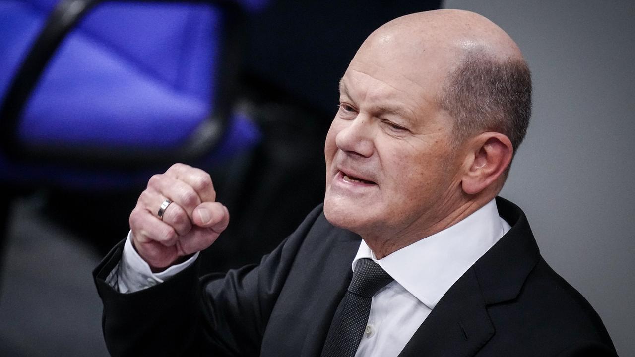 Olaf Scholz In Der Haushaltsdebatte