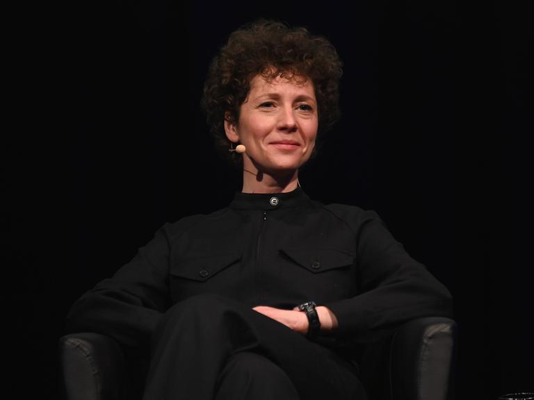 Die Autorin Sasha Marianna Salzmann auf der Lit.Cologne, 2022. 