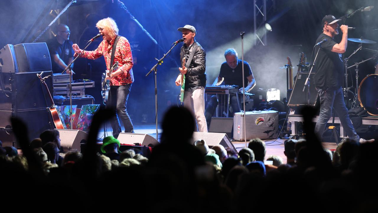 Gerechtigkeit Für Jamel? So Lief Der Prozess! (Musikfestival Gegen Rechts   Festival Jamel Rockt Den Förster Vor Gericht Erfolgreich) - m42k90o