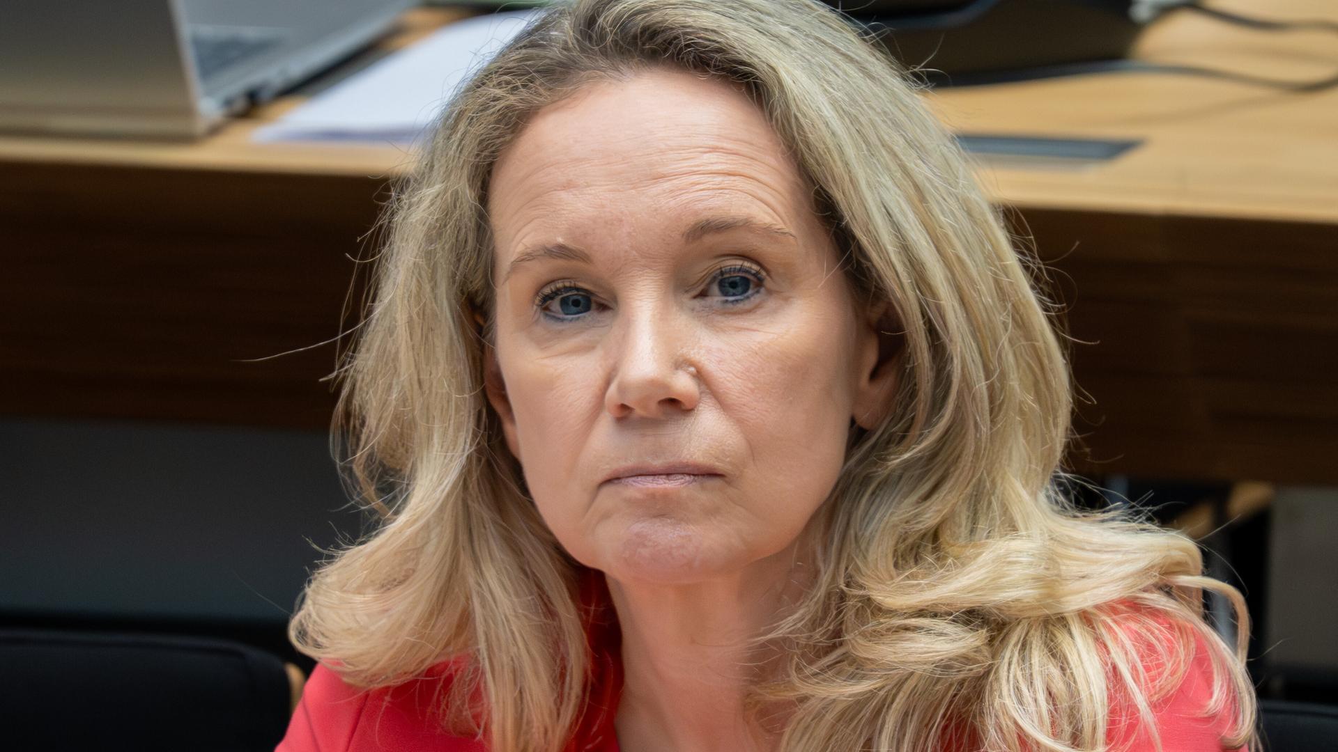 Sarah Wedl-Wilson sitzt im Berliner Abgeordnetenhaus. 