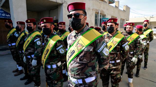 Das Bild zeigt Kämpfer der Kataeb-Hisbollah-Miliz im Irak. 