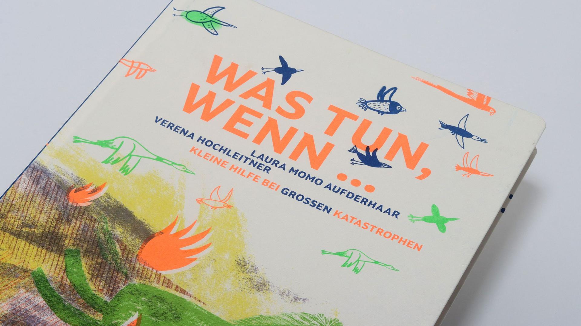 Das Kinderbuch "Was tun, wenn" ist von der Stiftung Buchkunst als schönestes Buch des Jahres ausgezeichnet worden