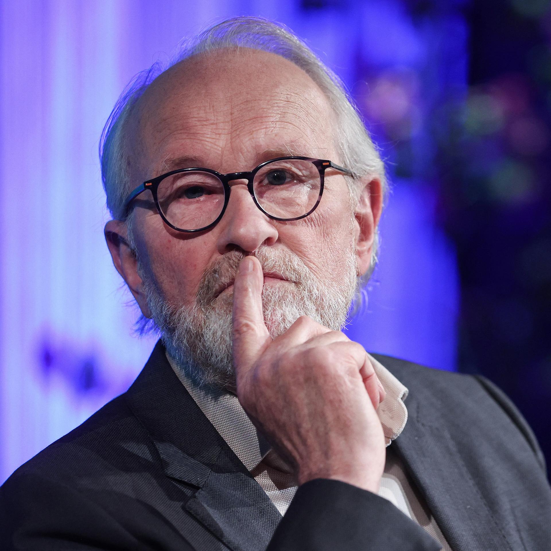 Lukas Beckmann - „Es lohnt mit Menschen zu sprechen“