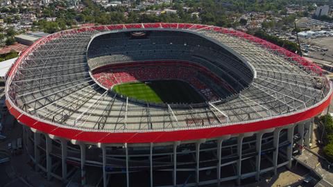 Panoramaaufnahme des renovierten Aztekenstadios in Mexiko-Stadt