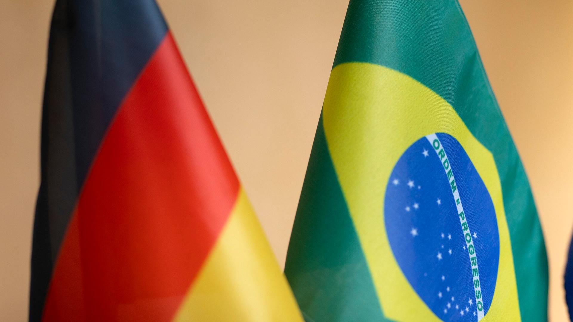 Berlin - Erstmals seit acht Jahren deutsch-brasilianisches Regierungstreffen