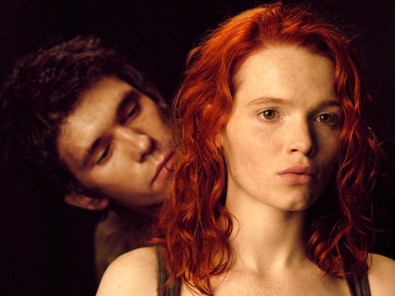 Die Geschichte eines Mörders mit Ben Whishaw und Karoline Herfurth in "Das Parfüm" aus dem Jahr 2006.