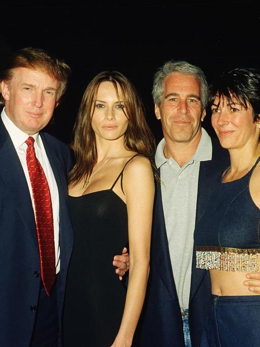 Donald Trump, Melania Knauss, Jeffrey Epstein und Ghislaine Maxwell 