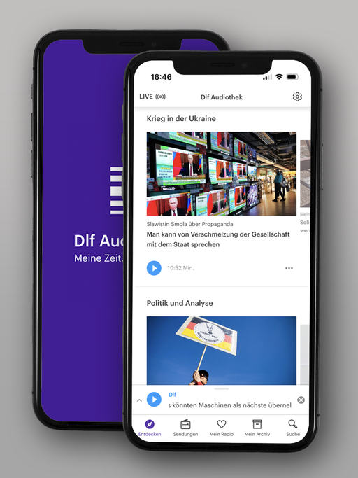 Handys zeigen Apps der Dlf Nachrichten und der Dlf Audiothek