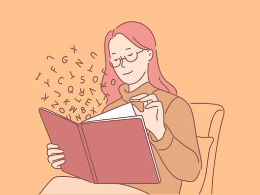Illistration einer Person mit langen Haaren und Brille, die auf einem Sessel sitzt und ein Buch ließt. Aus den Buchseiten fliegen einzelne Buchstaben heraus. Der Hintergrund ist orange.