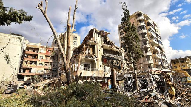 Zerstörte Gebäude in einem Außenbezirk von Beirut nach einem israelischem Luftangriff.