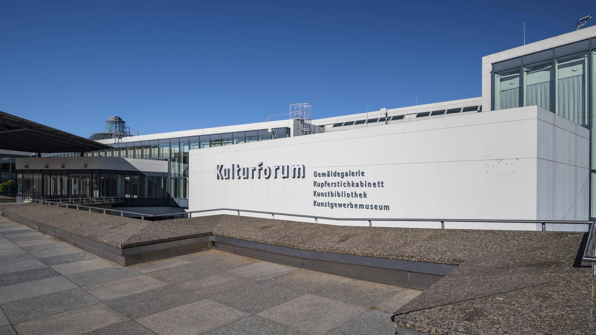 Das Kulturforum in Berlin mit Vorplatz, Gemäldegalerie, Kupferstichkabinet, Kunstgewerbemuseum und Kunstbibliothek Das Kulturforum in Berlin mit Vorplatz, Gemäldegalerie, Kupferstichkabinet, Kunstgewerbemuseum und Kunstbibliothek