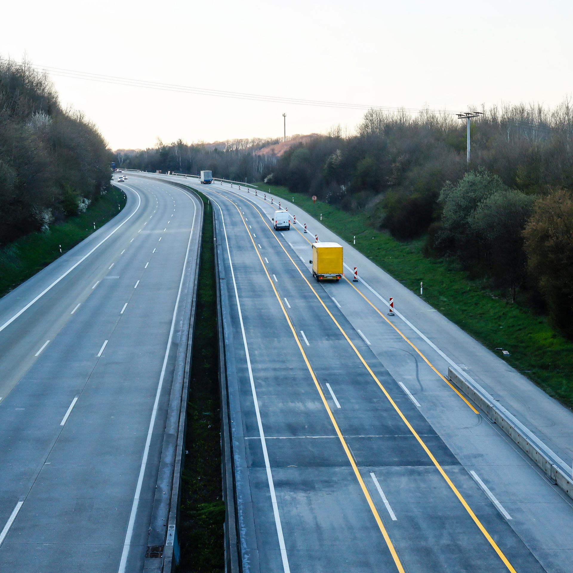 Berlin - Umwelthilfe schlägt autofreie Sonntage vor