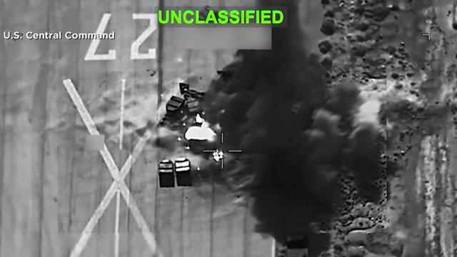 Ein Videoausschnitt des US-Militärzentralkommandos zeigt eine Explosion im Iran.