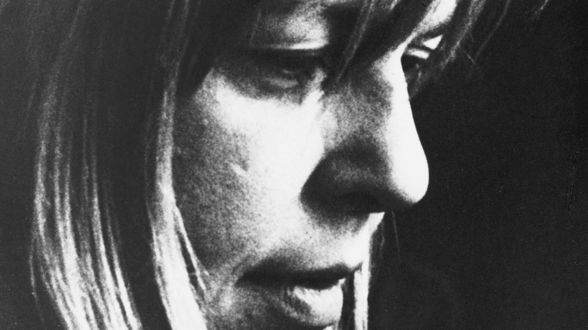 Ingeborg Bachmann, österreichische Lyrikerin, Erzählerin, Hörspielautorin um 1960. Ingeborg Bachmann, österreichische Lyrikerin, Erzählerin, Hörspielautorin um 1960.